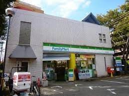 ファミリーマート 芦花公園駅北店の画像
