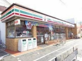 セブンイレブン 高槻栄町店の画像