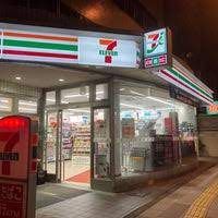 セブンイレブン 港区芝4丁目店の画像