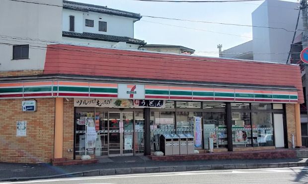 セブンイレブン　横浜小机町店の画像