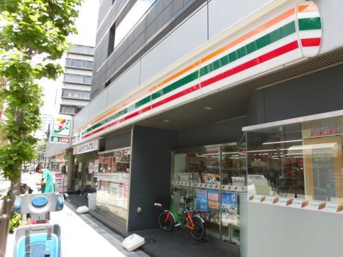 セブンイレブン 赤坂6丁目店の画像