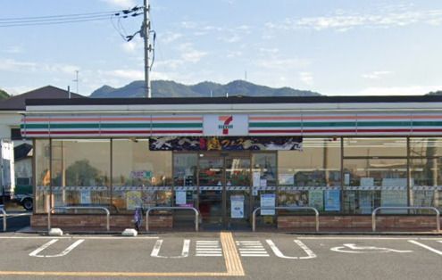 セブン-イレブン 阪南自然田店の画像
