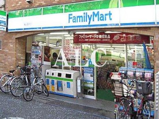 ファミリーマート桜台駅前店の画像