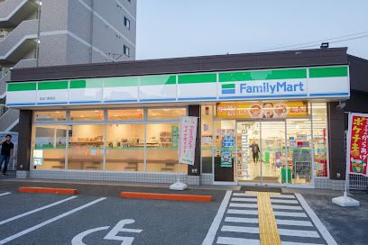 ファミリーマート 西淀川野里店の画像