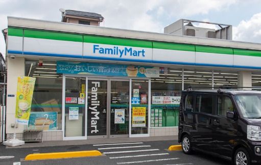 ファミリーマート 東水元二丁目店の画像