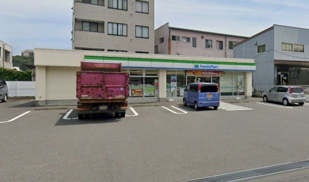 ファミリーマート 横須賀森崎店の画像