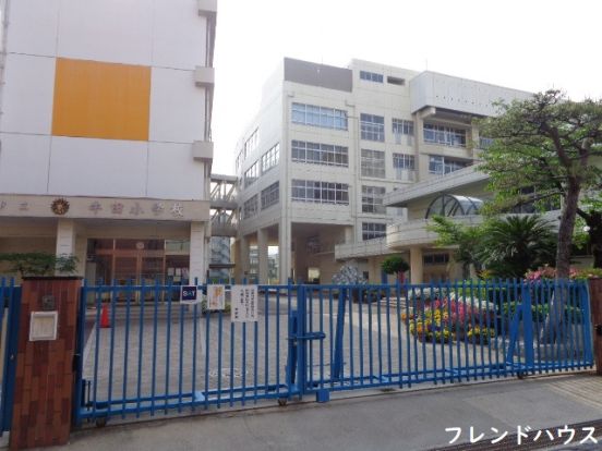 牛田小学校の画像