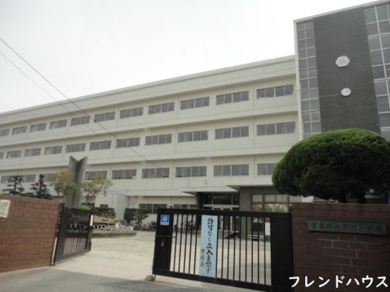 翠町小学校の画像