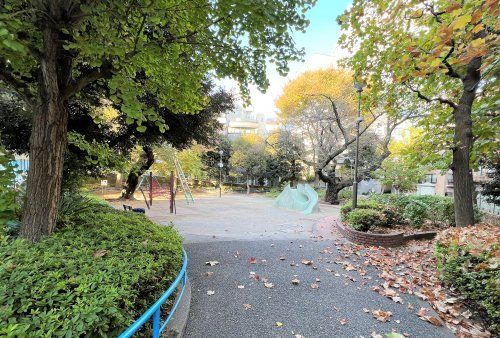 文京区立大塚仲町公園の画像