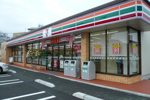 セブンイレブン 大阪長原3丁目店の画像