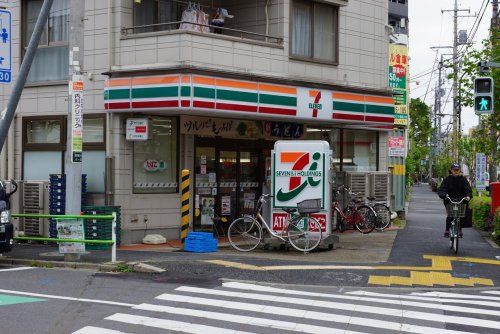 セブンイレブン 西新小岩店の画像