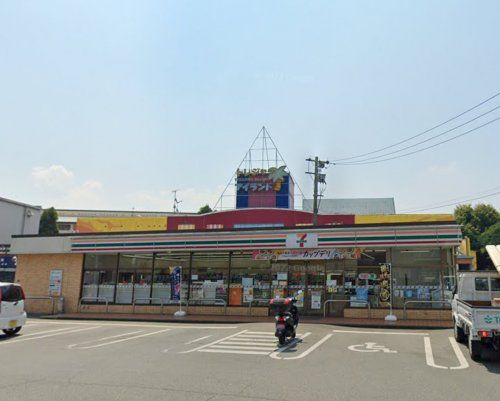 セブンイレブン熊本戸島1丁目店の画像