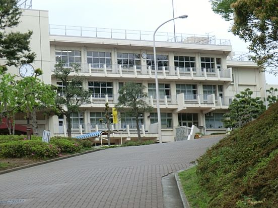 所沢市立　上山口中学校の画像
