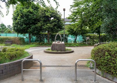 練馬区立泉新公園の画像