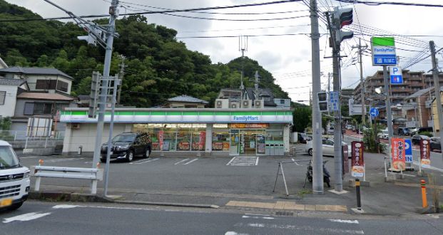 ファミリーマート 松山横須賀インター店の画像