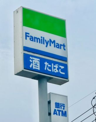 ファミリーマート 昭和町店の画像