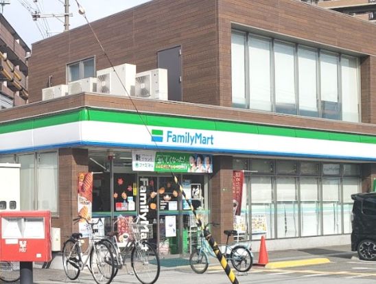 ファミリーマート 新喜多東店の画像