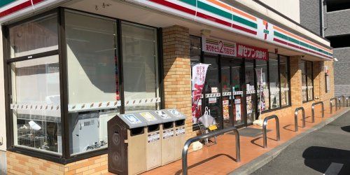 セブン-イレブン 名古屋太閤通４丁目店の画像