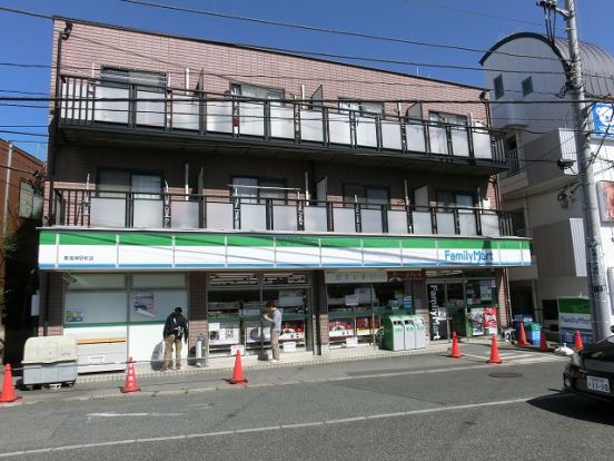 ファミリーマート東海神駅前店の画像