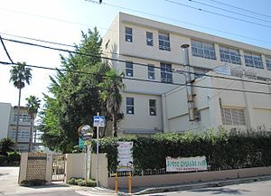 西宮市立段上小学校の画像