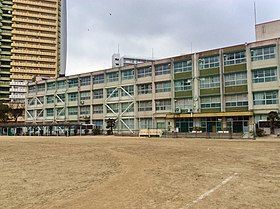 西宮市立鳴尾南中学校の画像