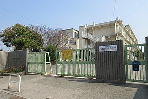 宝塚市立安倉中学校の画像
