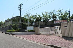 宝塚市立御殿山中学校の画像