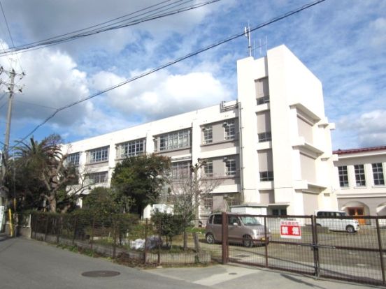泉佐野市立第三小学校の画像