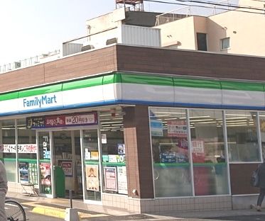 ファミリーマート 豊新四丁目店の画像