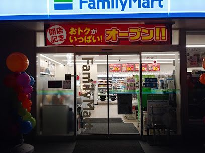 ファミリーマート 西条三永一丁目店の画像