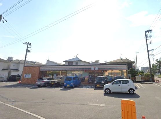 セブンイレブン 茅ヶ崎小桜町店の画像