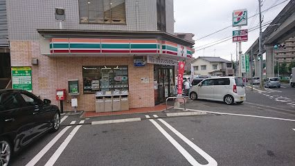 セブン-イレブン 広島上安店の画像