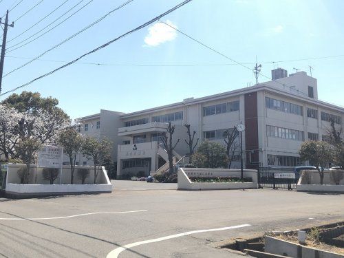 飯沼中学校の画像