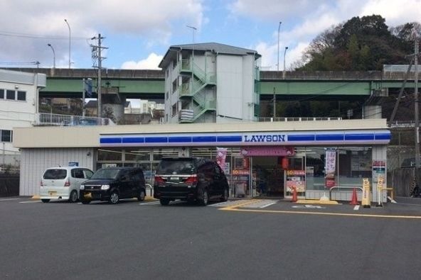 ローソン 神戸須磨車店の画像