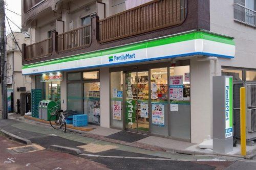 ファミリーマート 東中野五丁目店の画像