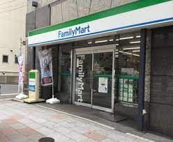 ファミリーマート 築地六丁目店の画像