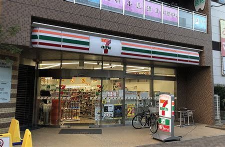 セブンイレブン JRさくら夙川駅前店の画像