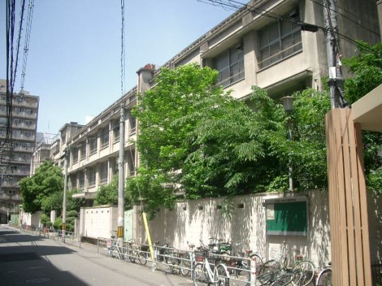 大阪市立西天満小学校の画像