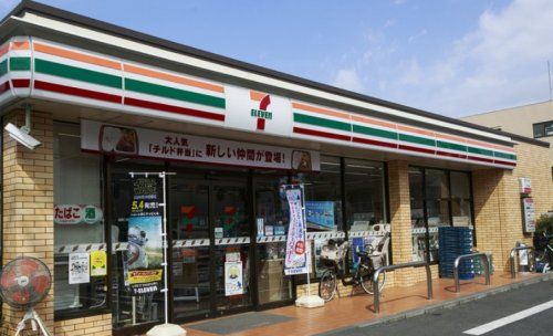 セブンイレブン 京成大久保店の画像