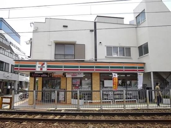 セブンイレブン　八幡店の画像