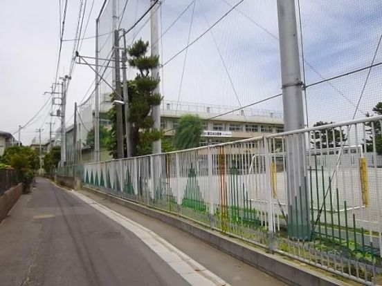 市川市立 冨貴島小学校の画像