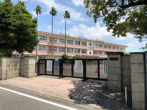 鹿児島市立西紫原小学校の画像