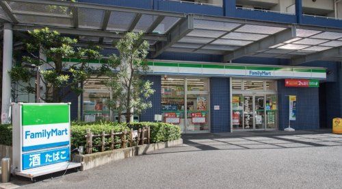 ファミリーマート 勝どき三丁目店の画像