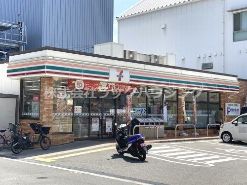 セブンイレブン 大阪諏訪4丁目店の画像