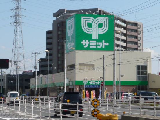 サミットストア 鳩ヶ谷駅前店の画像