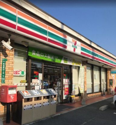 セブン-イレブン 福間海岸通り店の画像