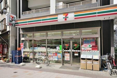 セブンイレブン 中央区新川1丁目店の画像