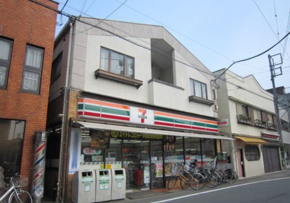 セブンイレブン 五本木店の画像