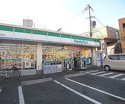 ファミリーマート 西宮名次町店の画像