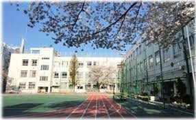 新宿区立江戸川小学校の画像